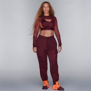 SOLD Adidas x Ivy Park Maroon Sweat sweatpants M